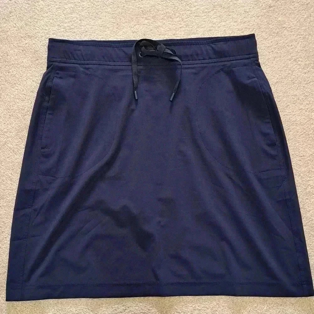 Eddie Bauer Navy Skirt Lightweight Women's Size Small Blue Skirt